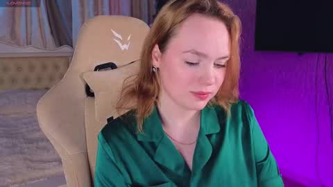 Karoline online show from 01.17.25