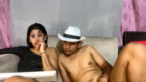 Snapshot of kariina_candy chatting on 10.31.25 kariina candy and fox online show from 10.31.25