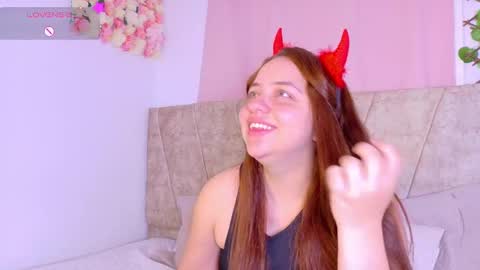 kariina_wong online show from 11.14.25