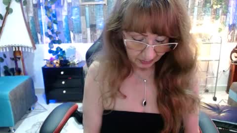 karima_sarabe online show from 12.17.24