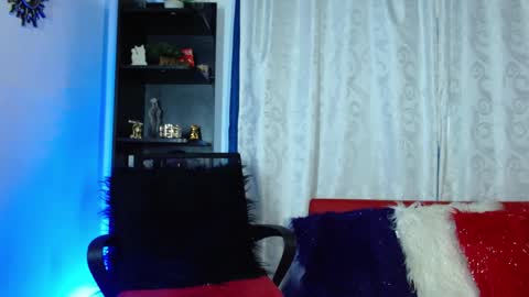 karime lee online show from 01.12.25