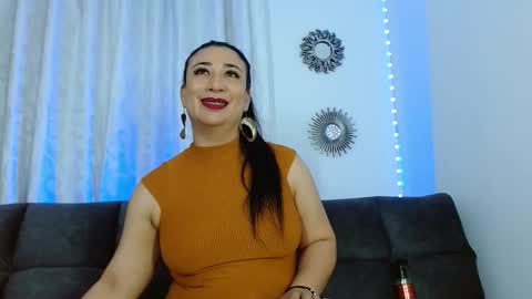 karime lee online show from 11.13.25