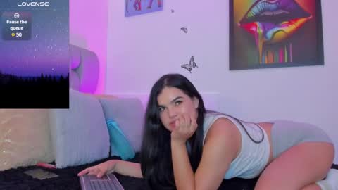 Karin    online show from 02.01.25