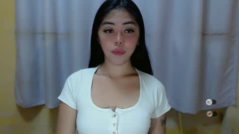 Snapshot of karina_fuckdoll chatting on 12.30.24 I AM BELLE online show from 12.30.24