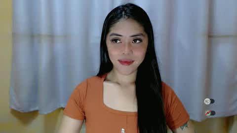Snapshot of karina_fuckdoll chatting on 01.04.25 I AM BELLE online show from 01.04.25