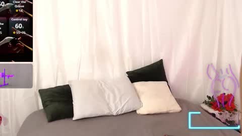 Snapshot of karina_taylor chatting on 10.15.25 karina Taylor online show from 10.15.25