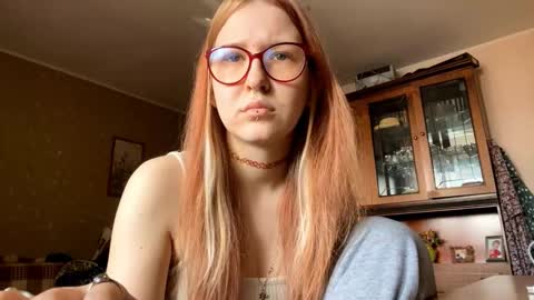 Snapshot of karinamuccia chatting on 03.07.26 Karina online show from 03.07.26