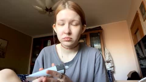 Snapshot of karinamuccia chatting on 03.22.26 Karina online show from 03.22.26