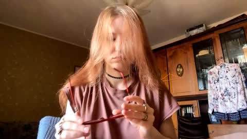 Snapshot of karinamuccia chatting on 04.01.26 Karina online show from 04.01.26