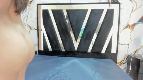 KarinaSimonz online show from 10.12.25