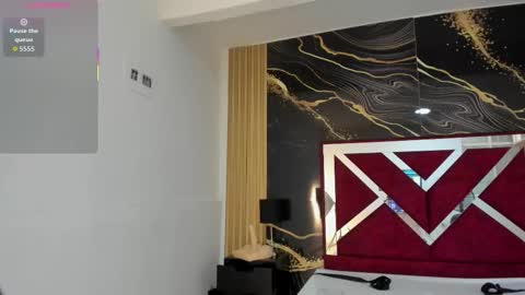 KarinaSimonz online show from 12.13.25