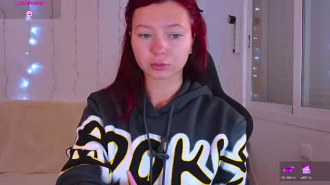 Snapshot of karinchik_ chatting on 03.01.25 Karina online show from 03.01.25