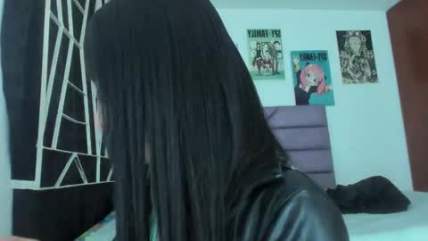 KARINNA  RAVEN online show from 01.08.26