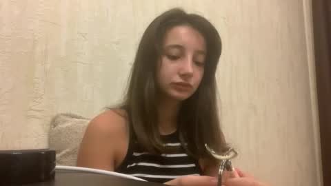 Emilia online show from 09.11.25