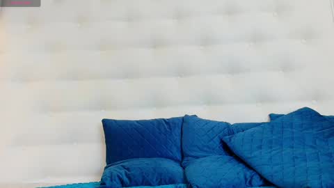 Snapshot of karissia_ chatting on 03.27.26 KARISSIA online show from 03.27.26