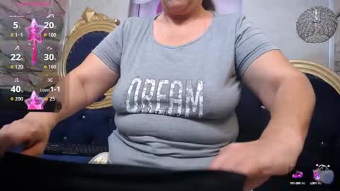 Karito online show from 10.04.25