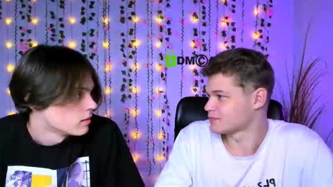 Karl online show from 10.04.25