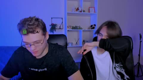 Karl online show from 10.10.25