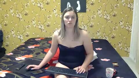 Karla online show from 12.22.24