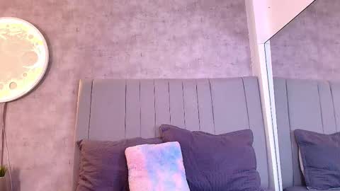 Karla online show from 11.22.25