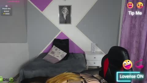 Snapshot of karla_charloby chatting on 01.30.25 Karla online show from 01.30.25