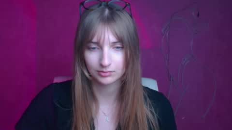 Snapshot of karla_flower chatting on 09.15.25 Karla online show from 09.15.25
