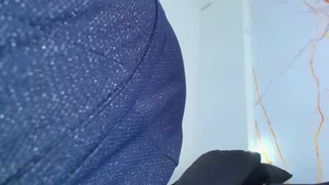 karla_hilton1 online show from 01.18.26