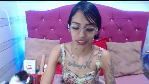 karla_slutskinny online show from 03.04.25
