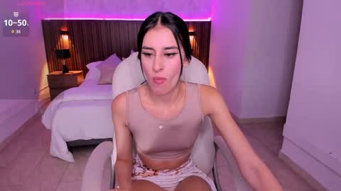 Karlaa  online show from 10.15.25