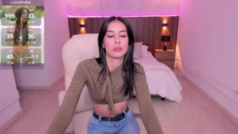 Karlaa  online show from 04.17.26