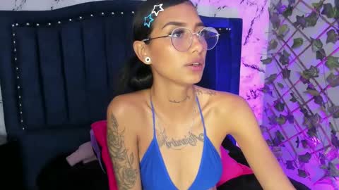 karlaslutskinny__ online show from 05.27.26