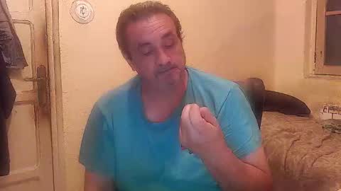 Snapshot of karlpal chatting on 10.18.25 karlpal online show from 10.18.25