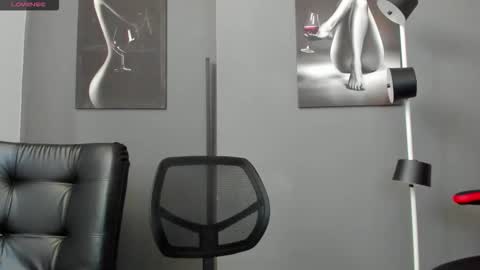   online show from 09.22.25