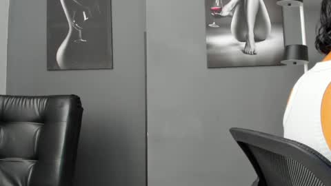   online show from 04.11.26