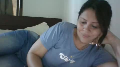 Snapshot of karol_gill chatting on 12.10.24 Karol online show from 12.10.24