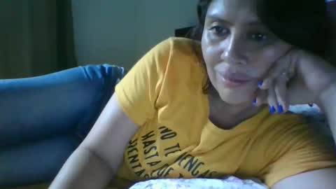 Snapshot of karol_gill chatting on 02.18.25 Karol online show from 02.18.25