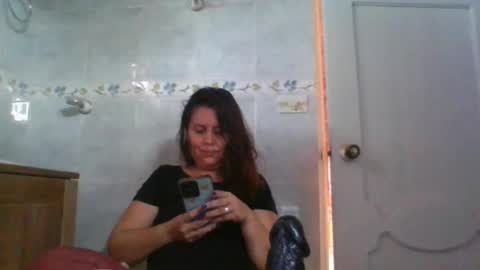 Snapshot of karol_gill chatting on 02.20.25 Karol online show from 02.20.25