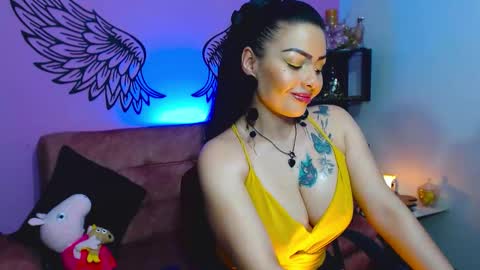 Karol Kenedy online show from 11.23.25