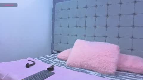 Karol online show from 07.16.26