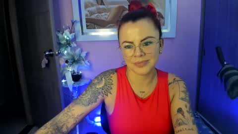 Snapshot of karol_milf__ chatting on 02.08.25 kAROL MILF online show from 02.08.25