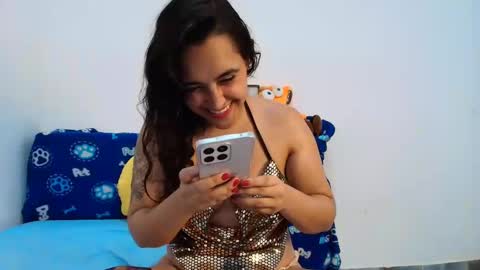    online show from 02.01.25