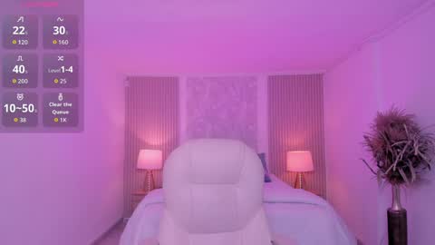 karol_priston online show from 04.11.26