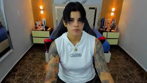 Karol and Luna online show from 12.20.25