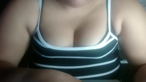 karolbb online show from 10.06.25