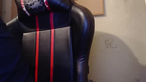 Karol  online show from 11.25.25