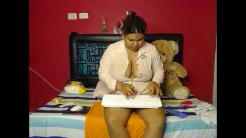 karol online show from 02.19.26