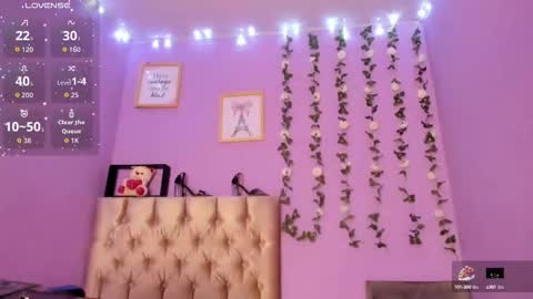 Karolina online show from 09.24.25