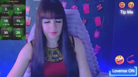 Caroline online show from 01.16.26