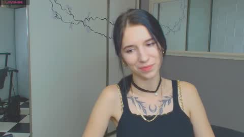 Karolina online show from 12.08.24