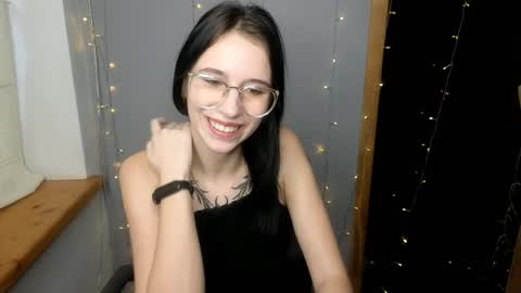 Karolina online show from 01.16.25